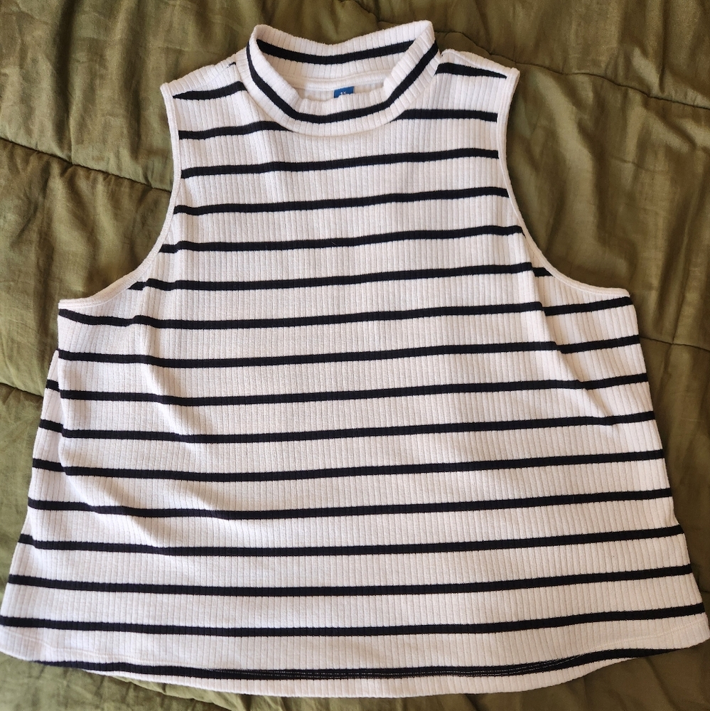 Old Navy Striped Sleeveless Top - Black and White